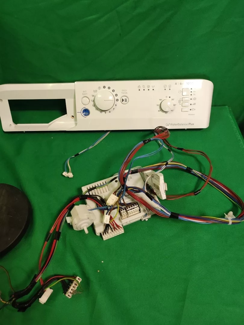 Модуль Indesit BWSB 61051