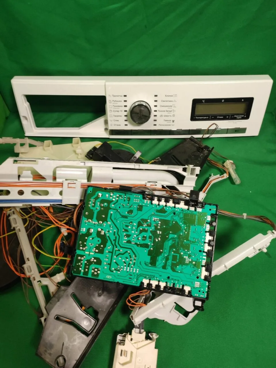 Модуль Siemens WM 12Y59OE/28 Модуль Siemens WM 12Y59OE/28