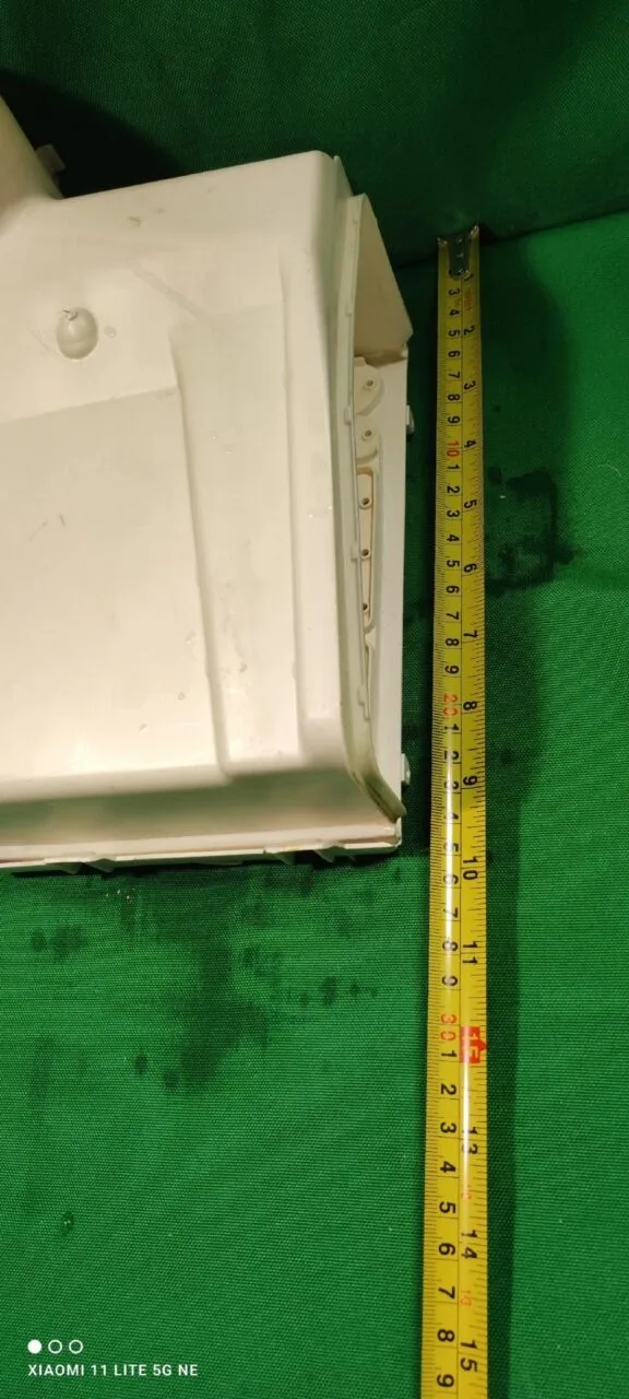 Бункер порошкоприемника Indesit 17400129500 (46см)