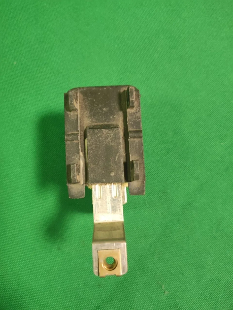Сетевой фильтр Bosch 3067082AB7J2 - 16A