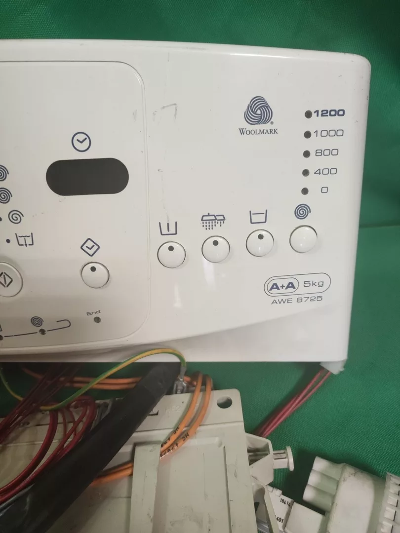 Модуль управления Whirlpool AWE8725 для вертикальной стиральной машины