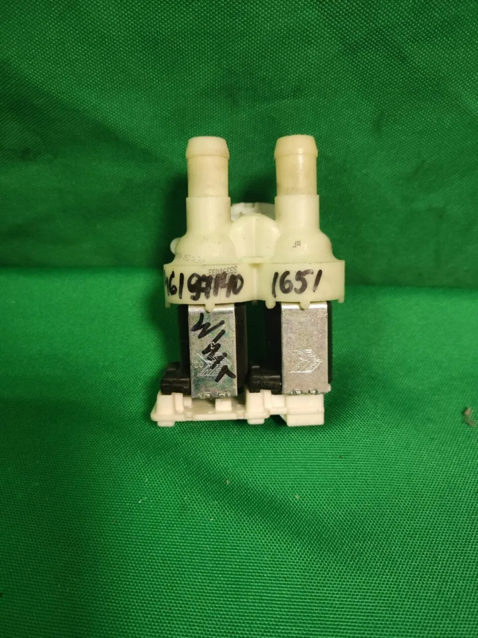 Клапан двойной Whirlpool 461971401651