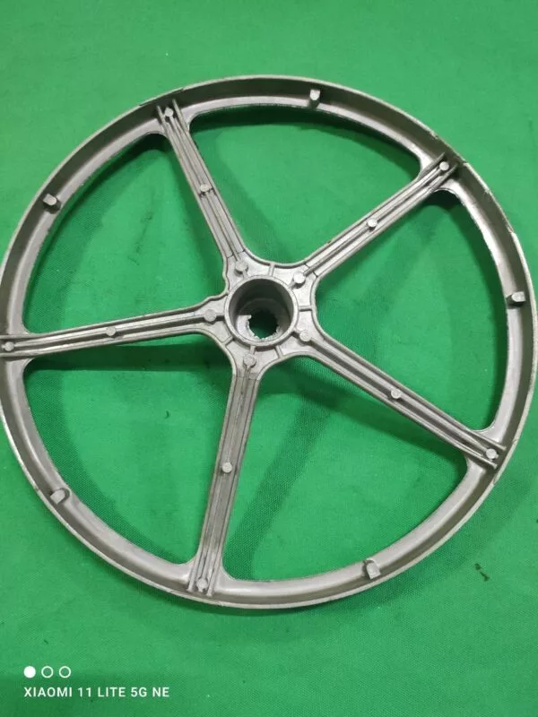 Шкив Indesit 17400052816