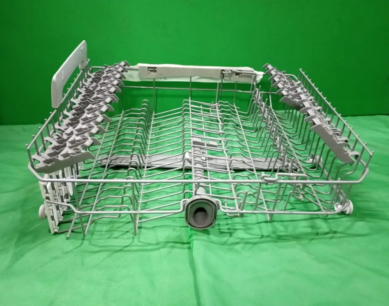 Верхняя корзина Electrolux 1170369555 для пмм 60см