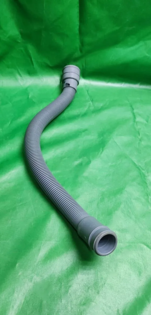 Патрубок Haier V13064 для пмм