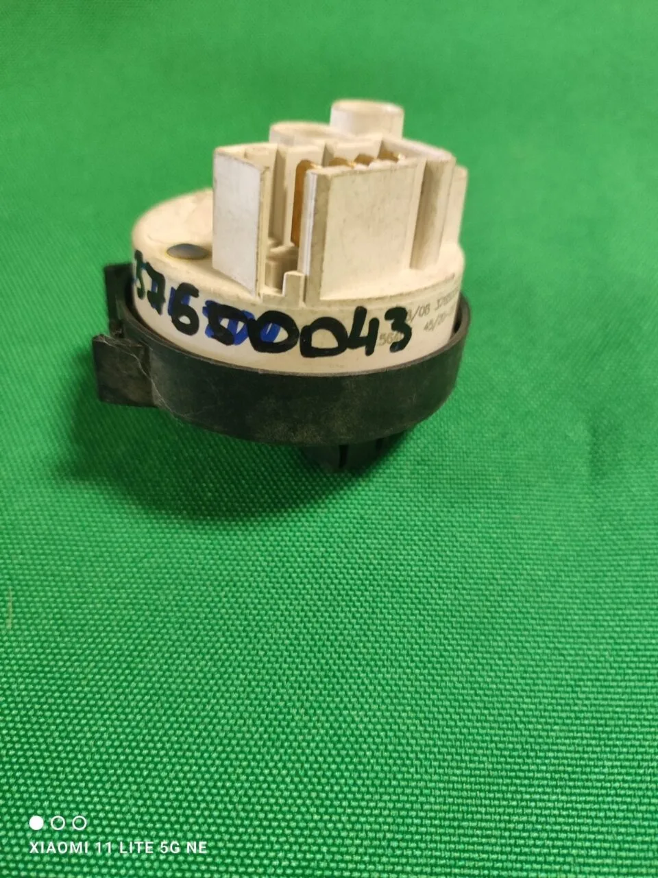 Прессостат Bosch 37650043