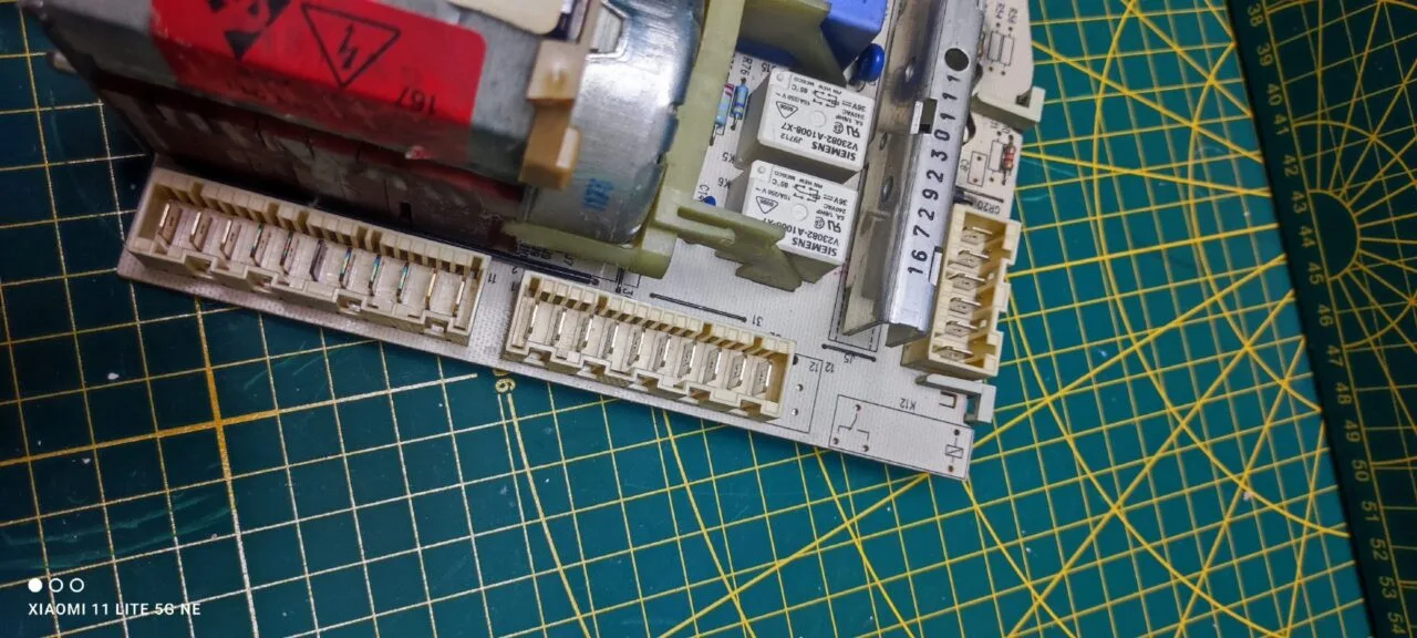 Программатор Bosch 3063737AC8