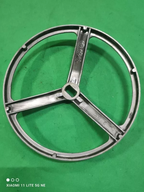 Шкив Indesit 174000703,09