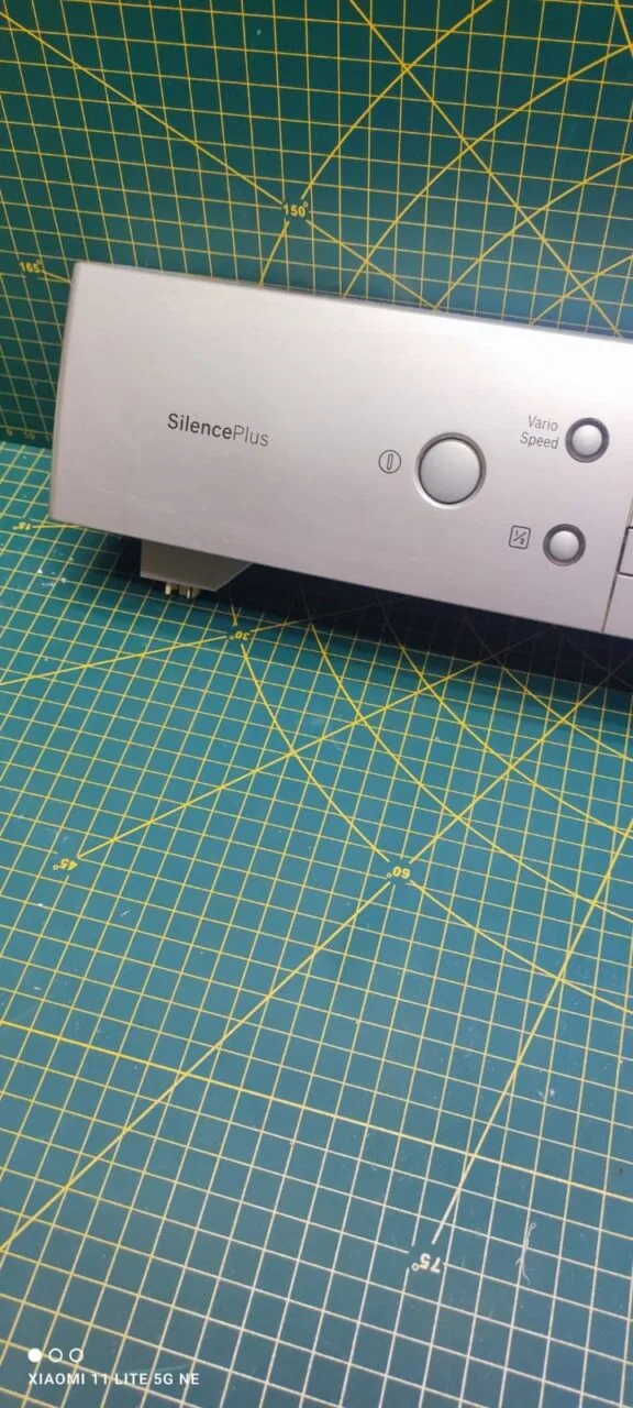 Gf2wkqRrYKc Панель управления Bosch 9000946497 для пмм