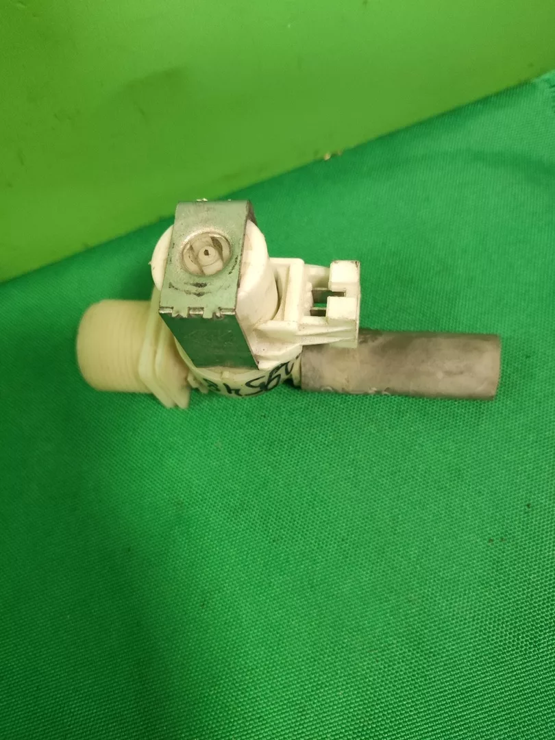 Клапан одинарный Miele 329548(03) фишка