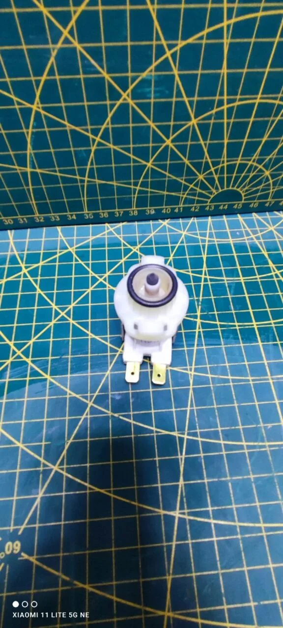 Клапан одинарный Electrolux 502768 бункера соли для посудомоечной машины