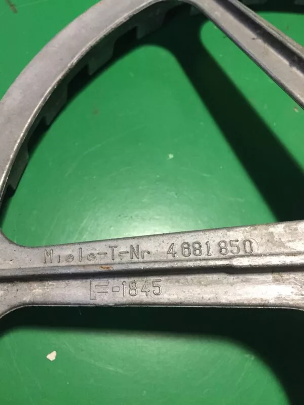 Шкив Miele 4681850