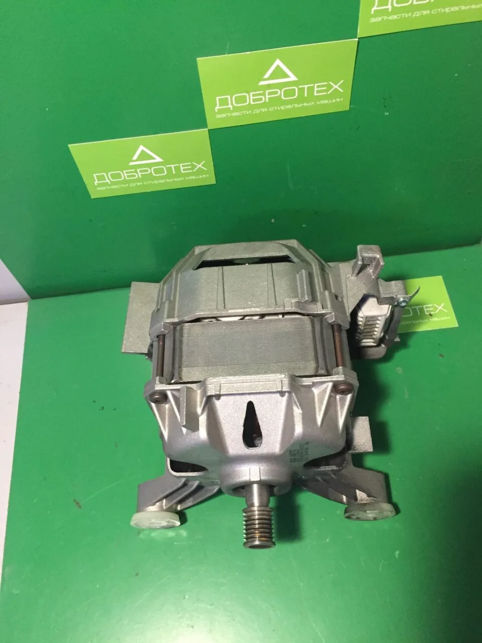 Двигатель Bosch Siemens 900040213 -6 контактов мален.статор