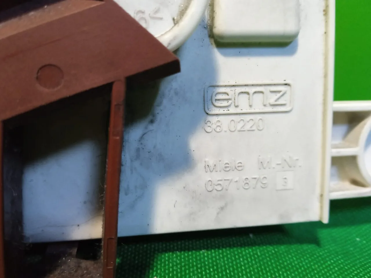 Датчик парковки для стиральной машины Miele 0571879