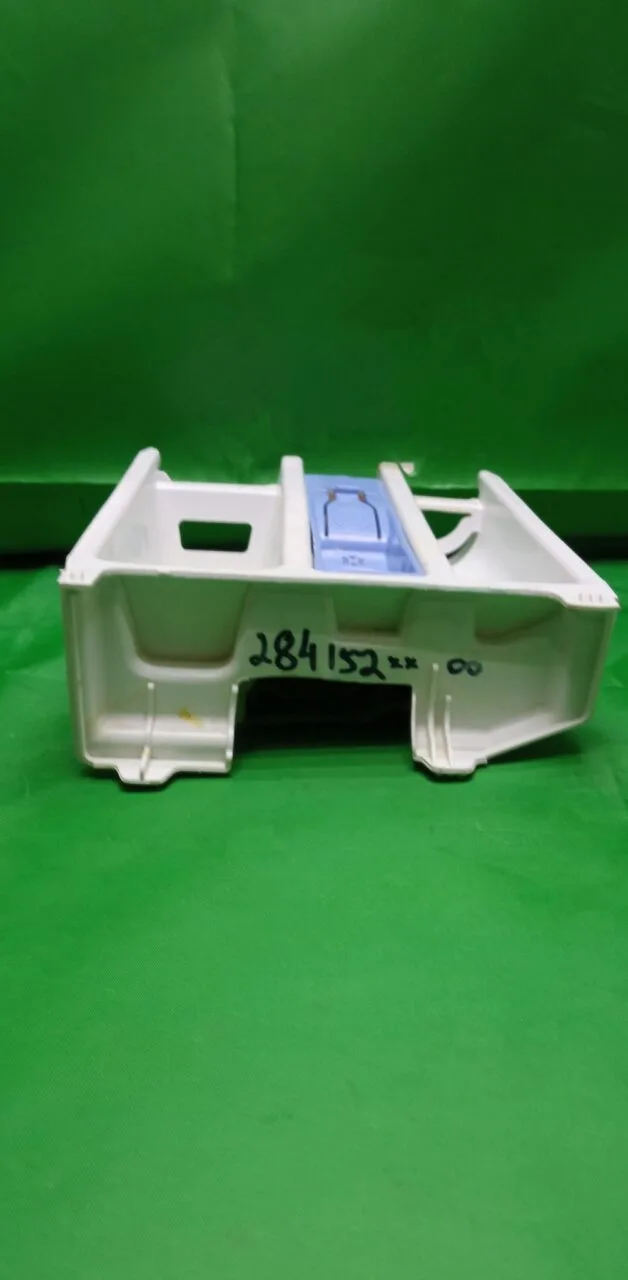 Лоток порошкоприемника Beko 284152xx00