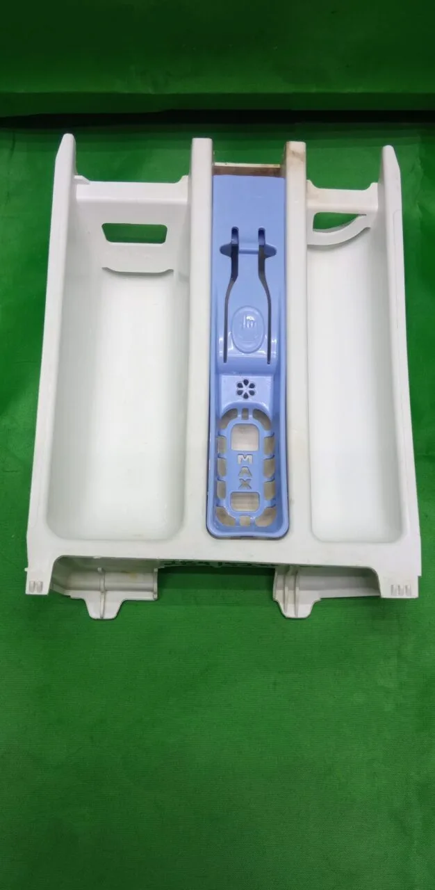 Лоток порошкоприемника Beko 284152xx00
