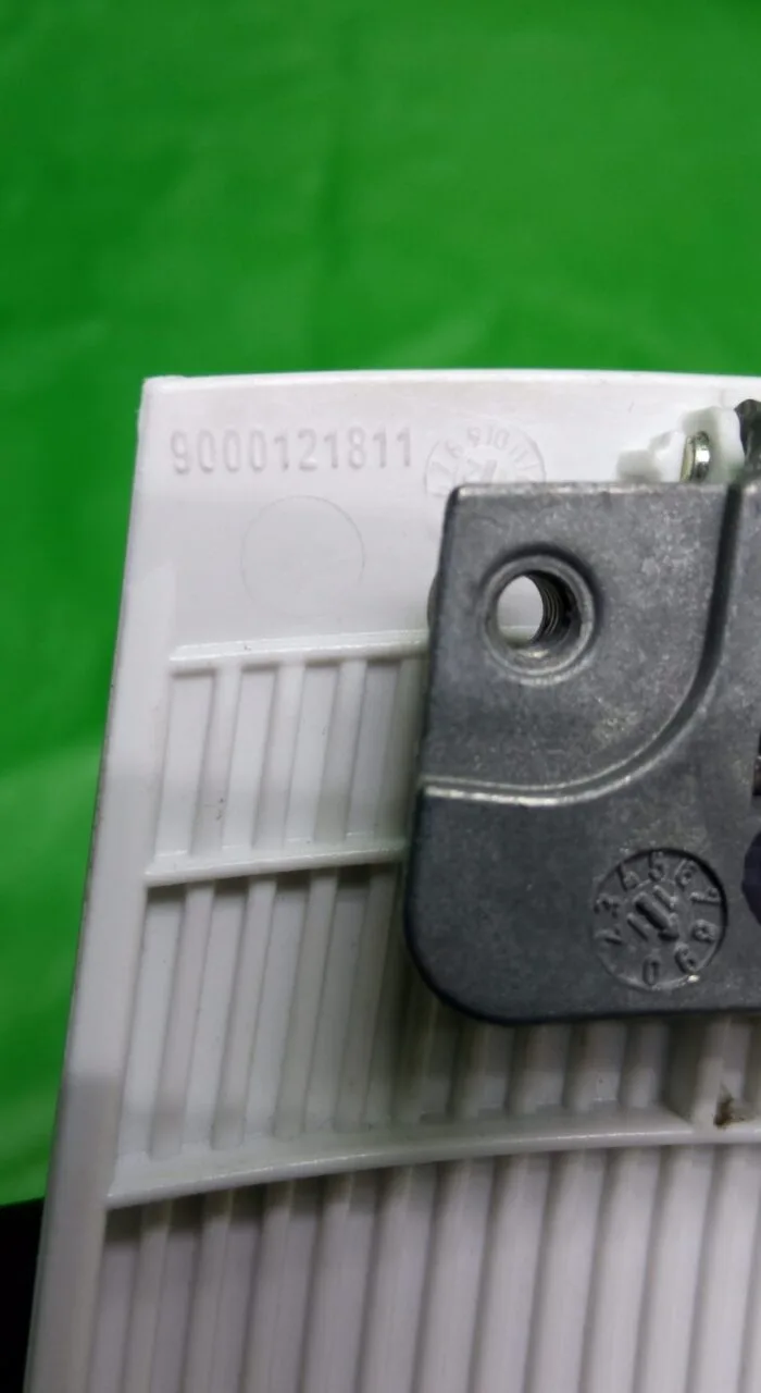 Ручка люка Bosch 9000121811