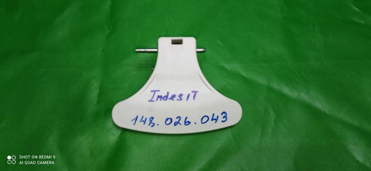 Ручка люка Indesit 148.026.043 к стиральной машине