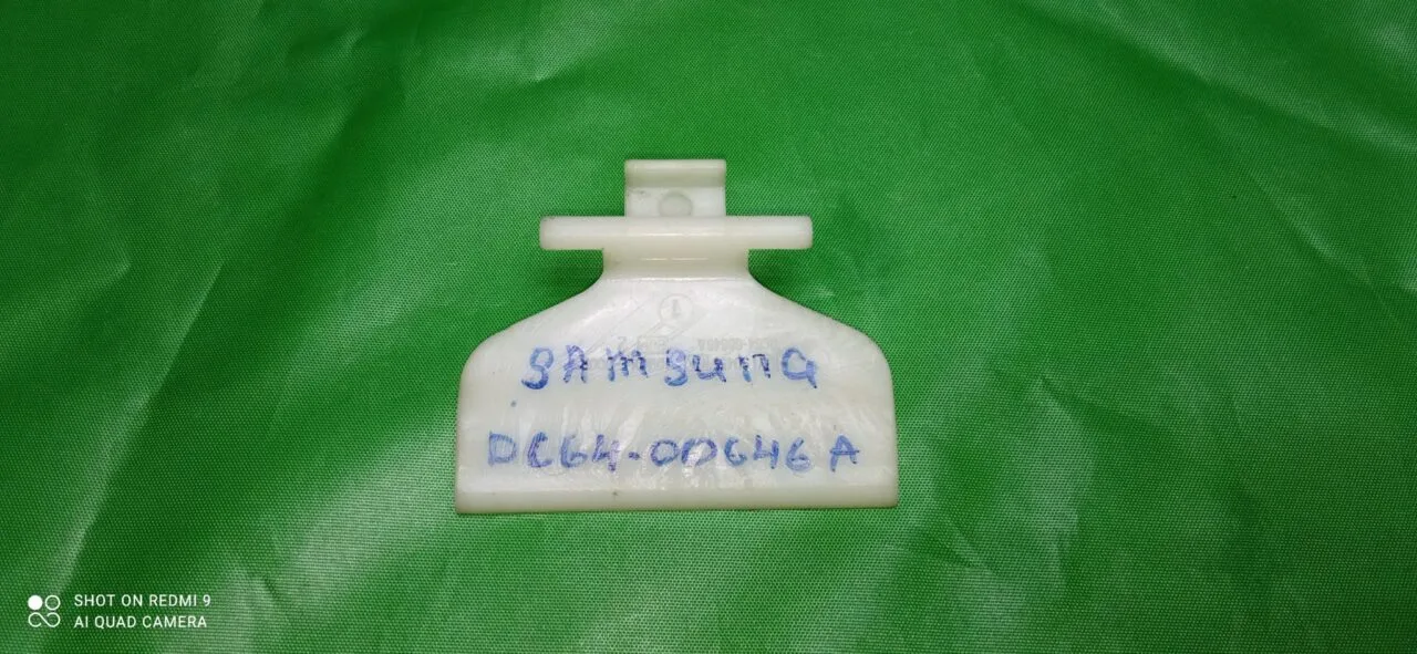 Ручка люка Samsung DC64-00646A к стиральной машине