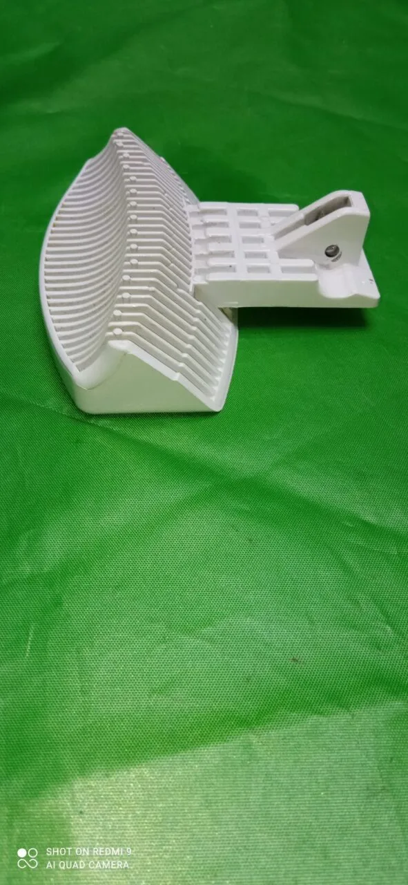 Ручка люка Ariston 259035-2 (белая) к стиральной машине