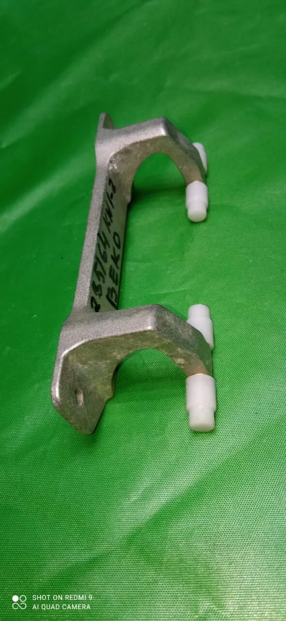 Петля люка Beko 285164KN1-2