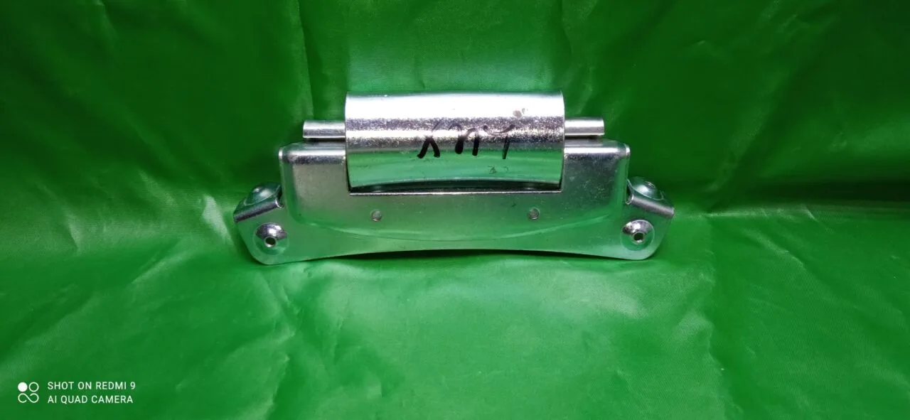 Петля люка Electrolux, Zanussi 1320044058