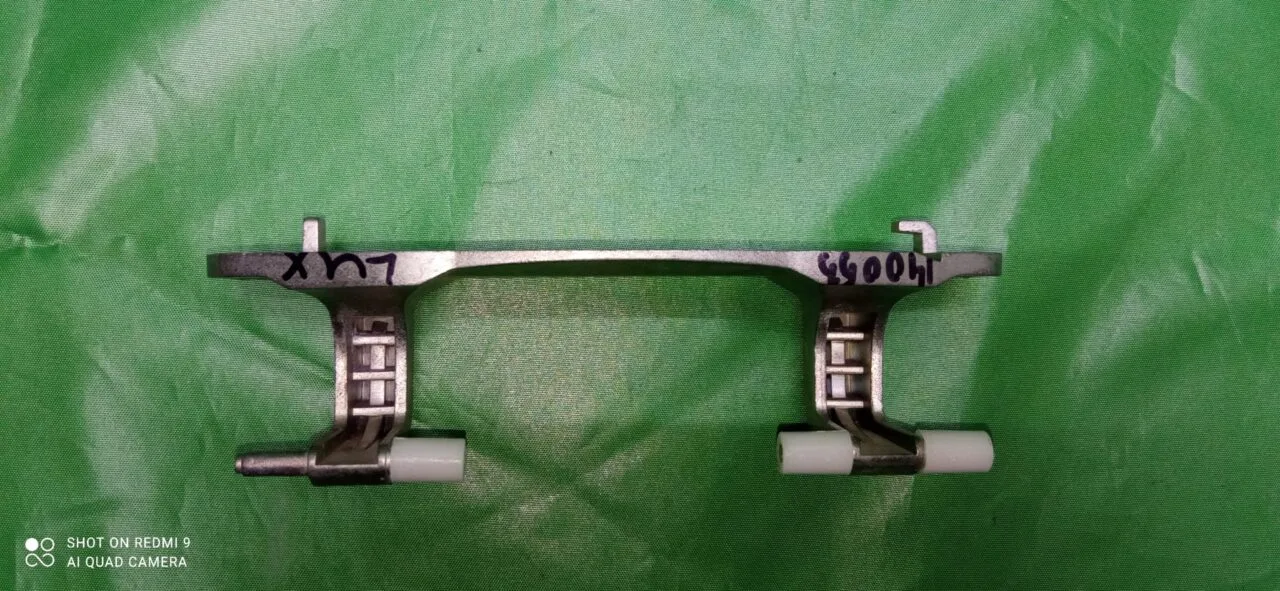 Петля люка Electrolux 140053