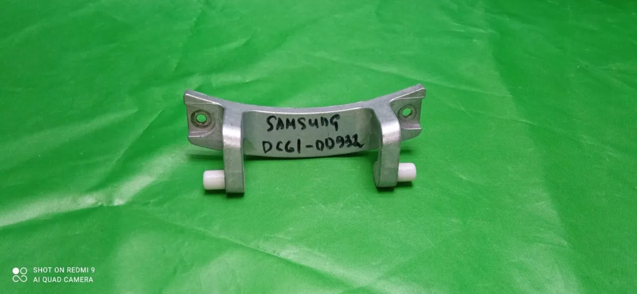 Петля люка Samsung DC61-00932A +2 втулки