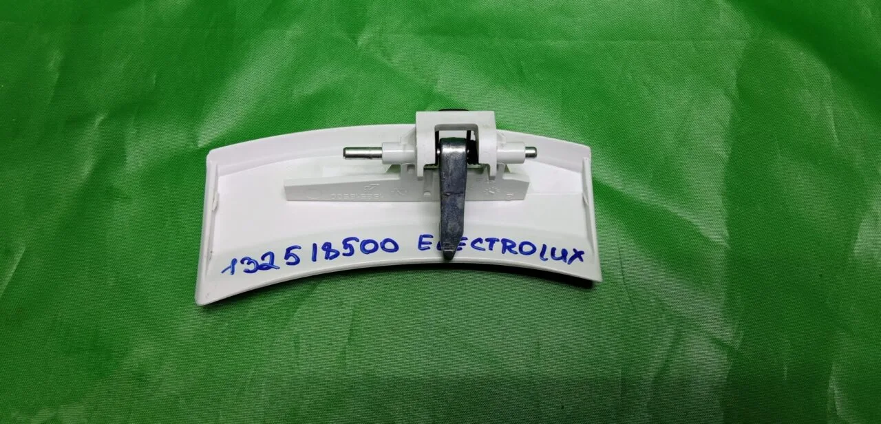 Ручка люка Electrolux 132518500