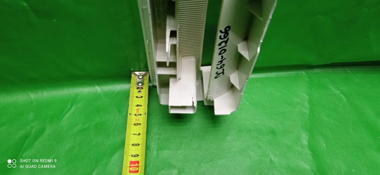 Панель порошкоприемника Samsung DC64-01266 желтая