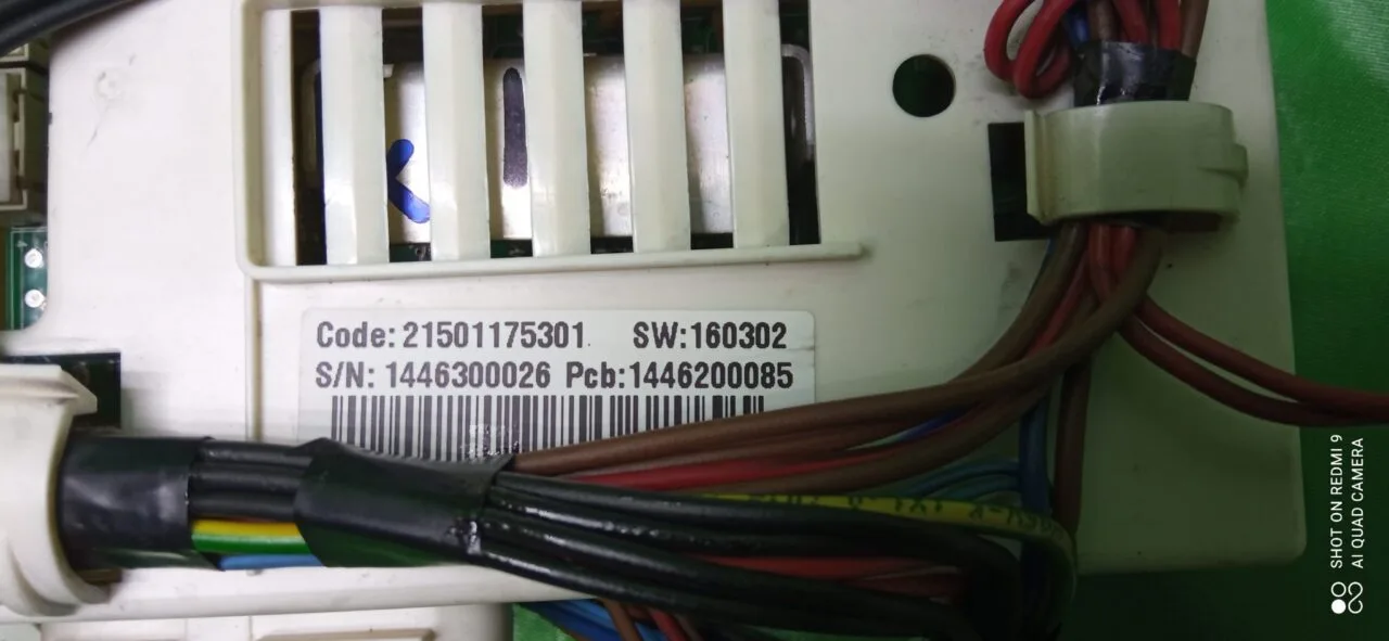 Модуль управления Indesit Innex NSL605 с пров. для стиральной машины