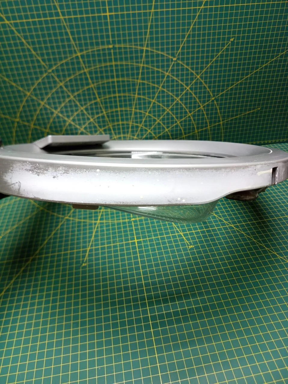 Люк Beko 2456500100 серебро 42см