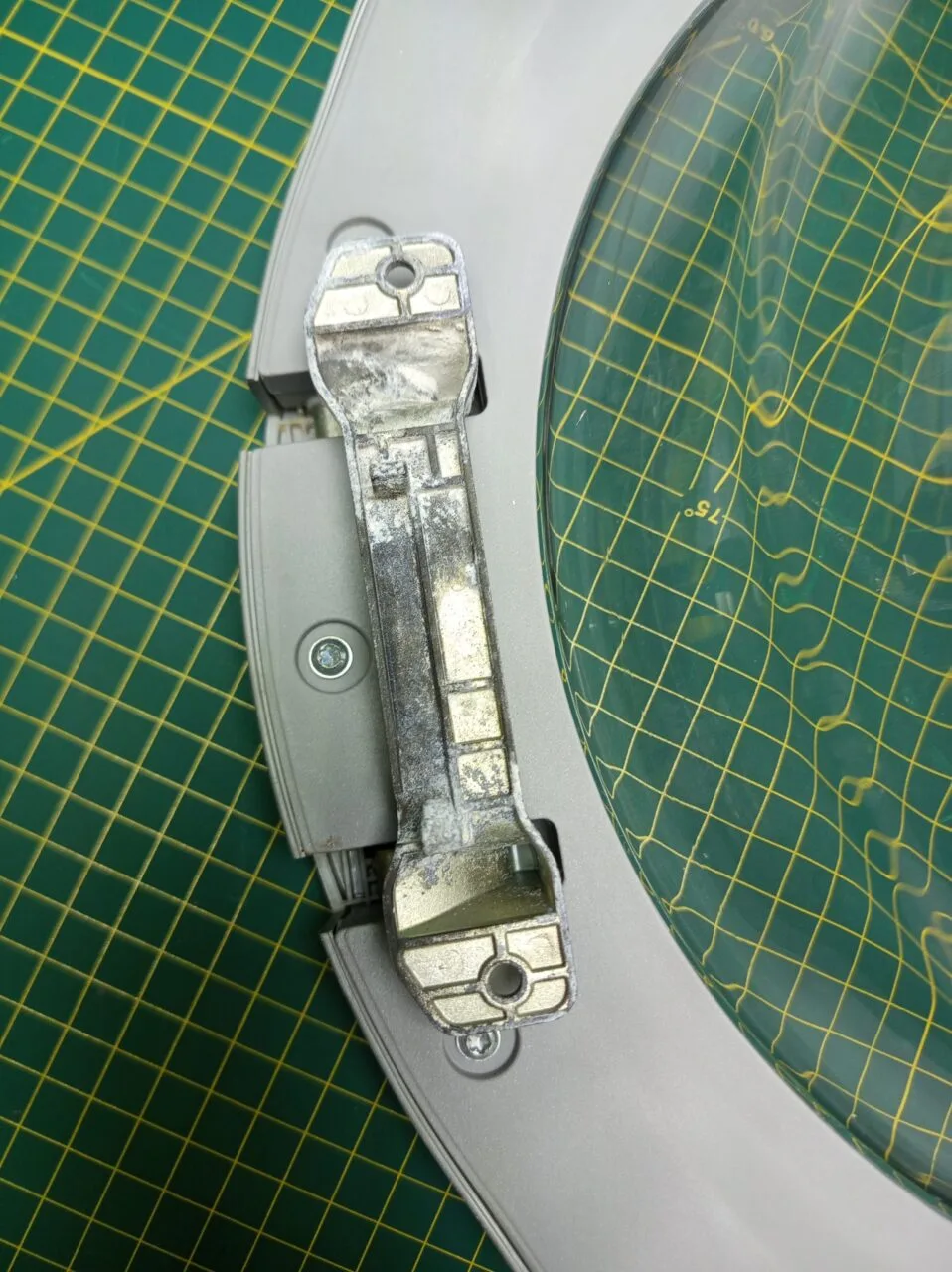 Люк Beko 2456500100 серебро 42см