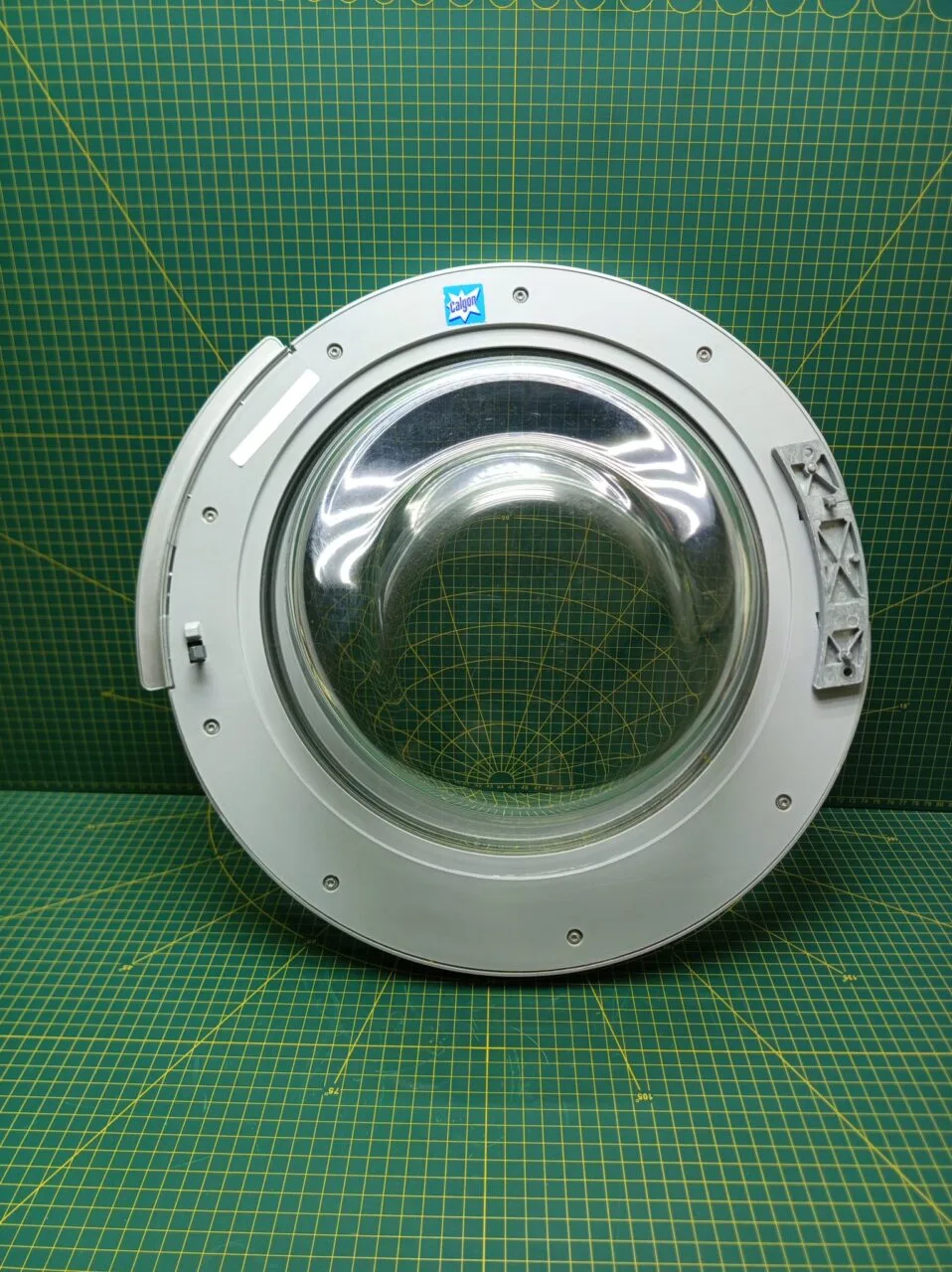 Люк Bosch Loggix 704287 серебр