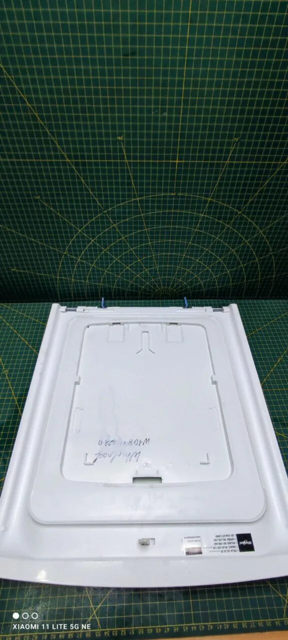 Крышка люка Whirlpool W10845422A стиральной машины с вертикальной загрузкой