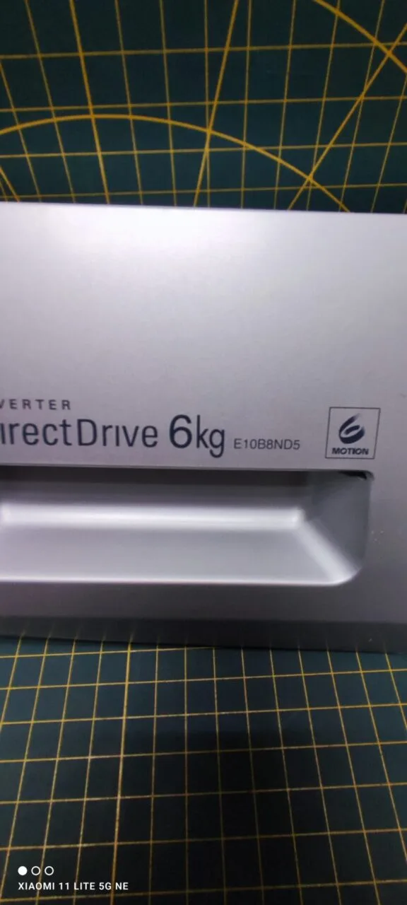 Панель порошкоприемника LG E10B8ND5