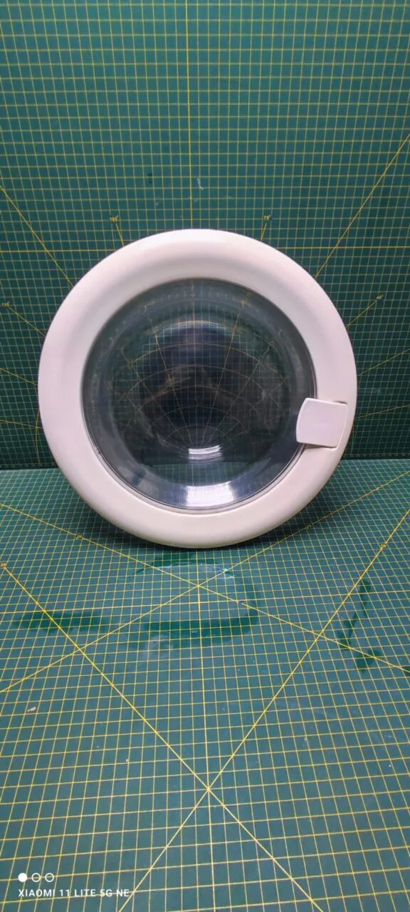 Люк Bosch B99121 двойное стекло