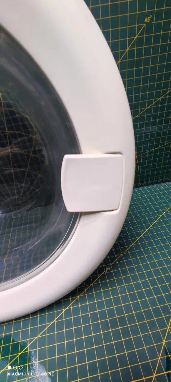 Люк Bosch B99121 двойное стекло