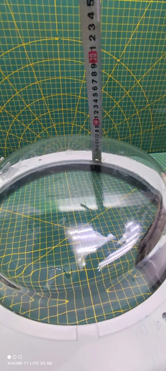 Люк Indesit C00270980 сред.черный