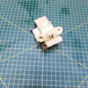Замок люка(убл) Ariston Whirlpool 481010792430 C00032307 для пмм