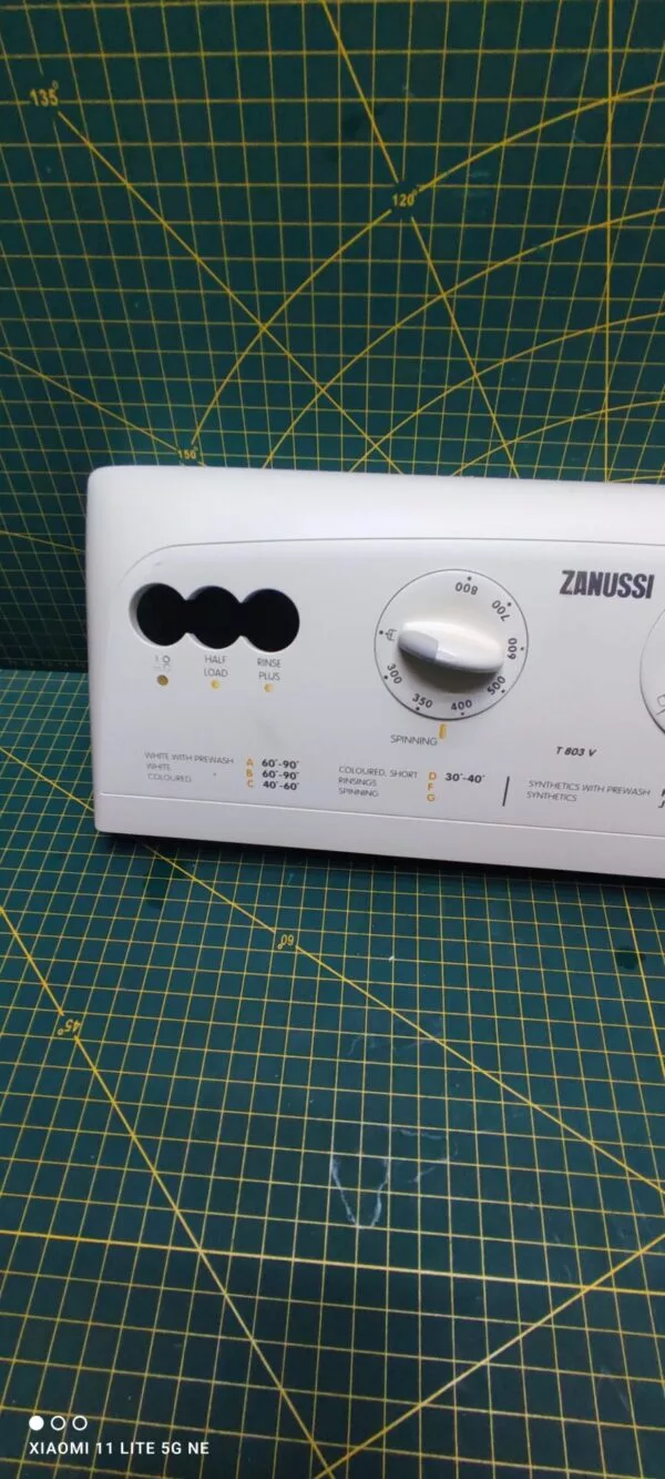 Элементы управления Zanussi T803V (кнопки) для стиральной машины с вертикальной загрузкой