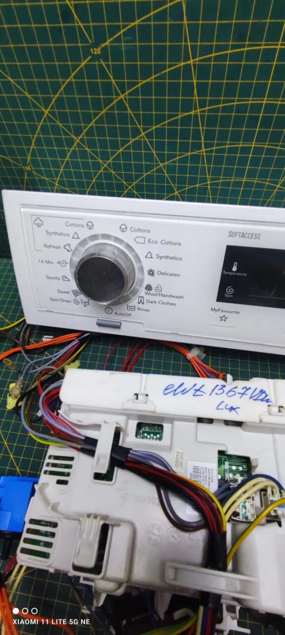 Модуль Electrolux EWT13678VDW для стиральной машины с вертикальной загрузкой