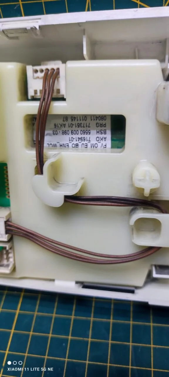 Модуль Bosch WLX 244610OE/07 без проводки для стиральной машины с дефектом