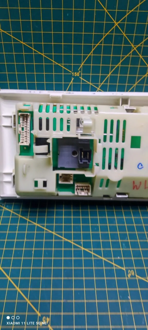 Модуль Bosch WLX 244610OE/07 без проводки для стиральной машины с дефектом