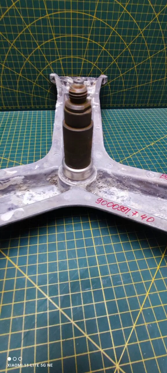 Крестовина Bosch 9000991740