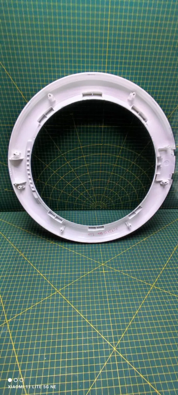 Обрамление внешнее Electrolux 8072236 бел.