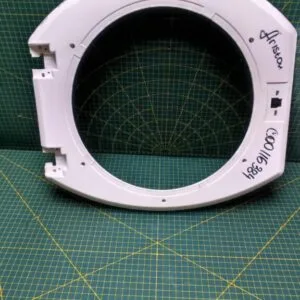 Обрамление внутреннее Ariston 14801962-6винт бел. Обрамление внутреннее Ariston 14801962-6винт бел.