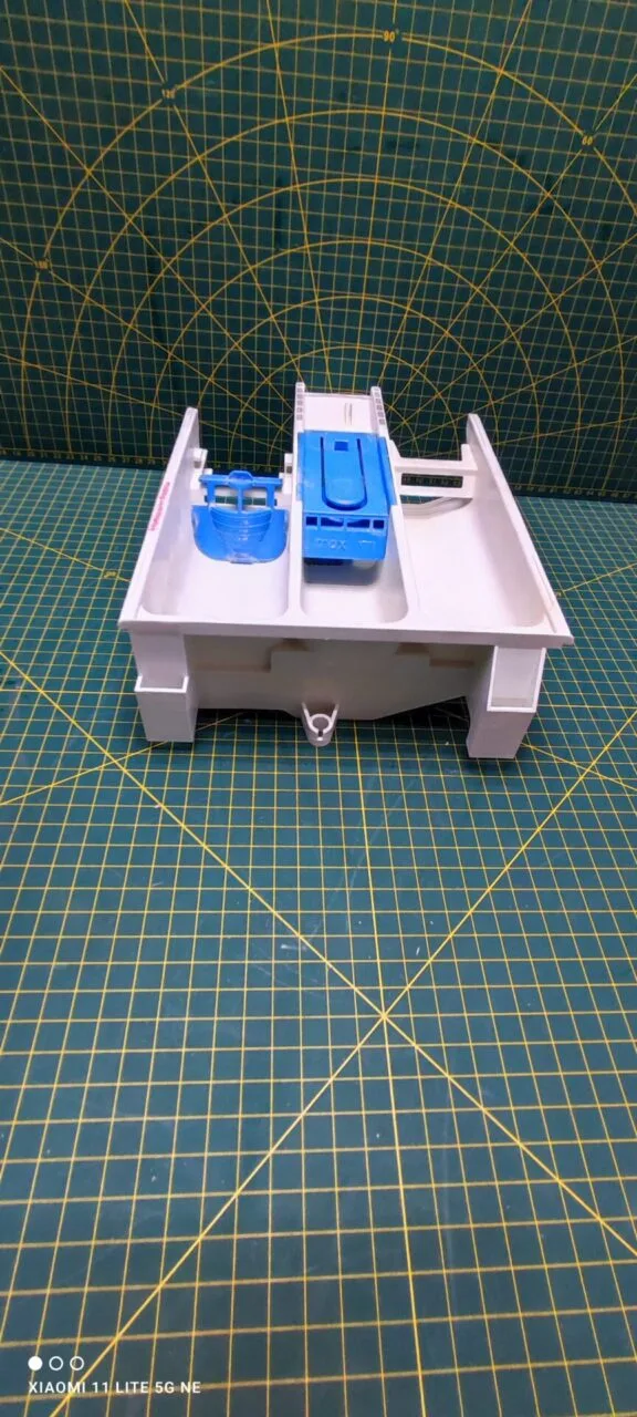 Лоток порошкоприемника Bosch 9000388682