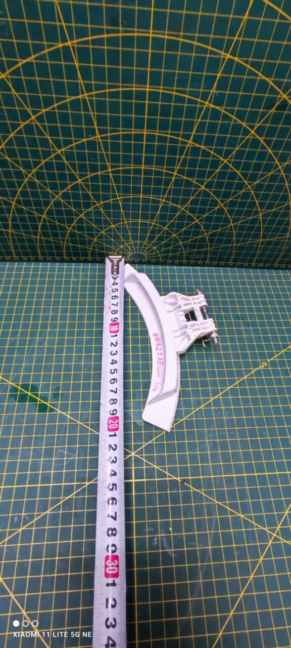 Ручка люка Electrolux 8072238 бел.
