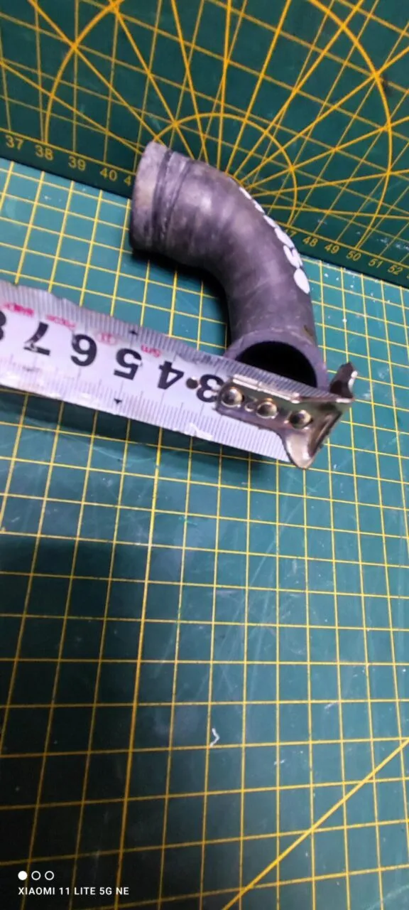 Патрубок Miele 05874780 для пмм